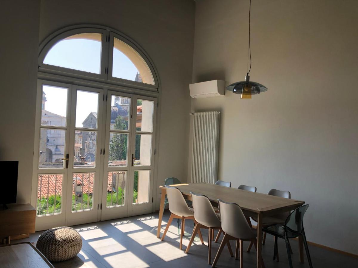Apartamento La Finestra Charme&Relax Bérgamo Exterior foto