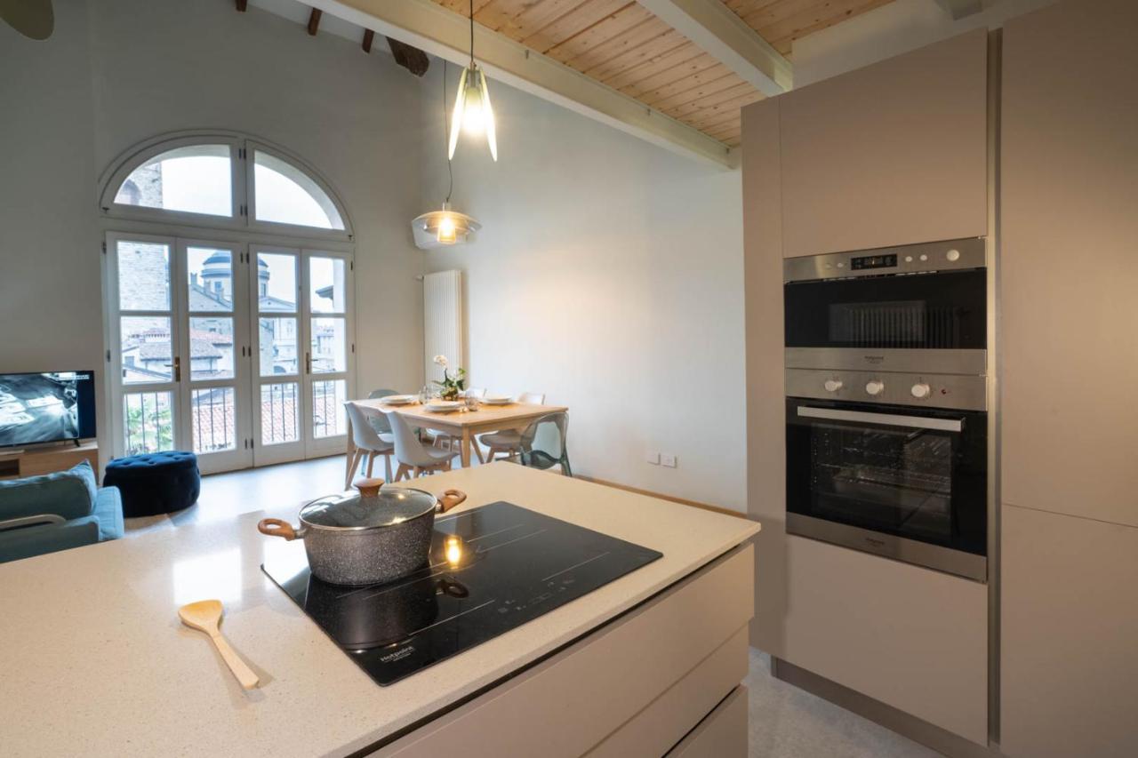 Apartamento La Finestra Charme&Relax Bérgamo Exterior foto